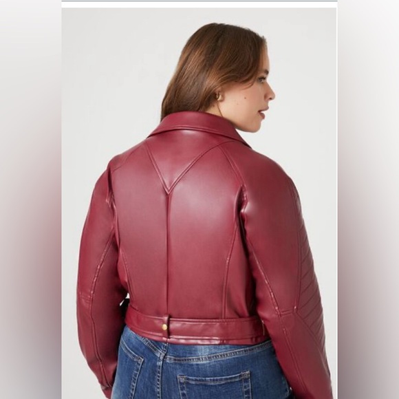 Forever 21 Cropped Belted Zip-Up Faux Lather Moto Jacket | New without Tags - Picture 5 of 8